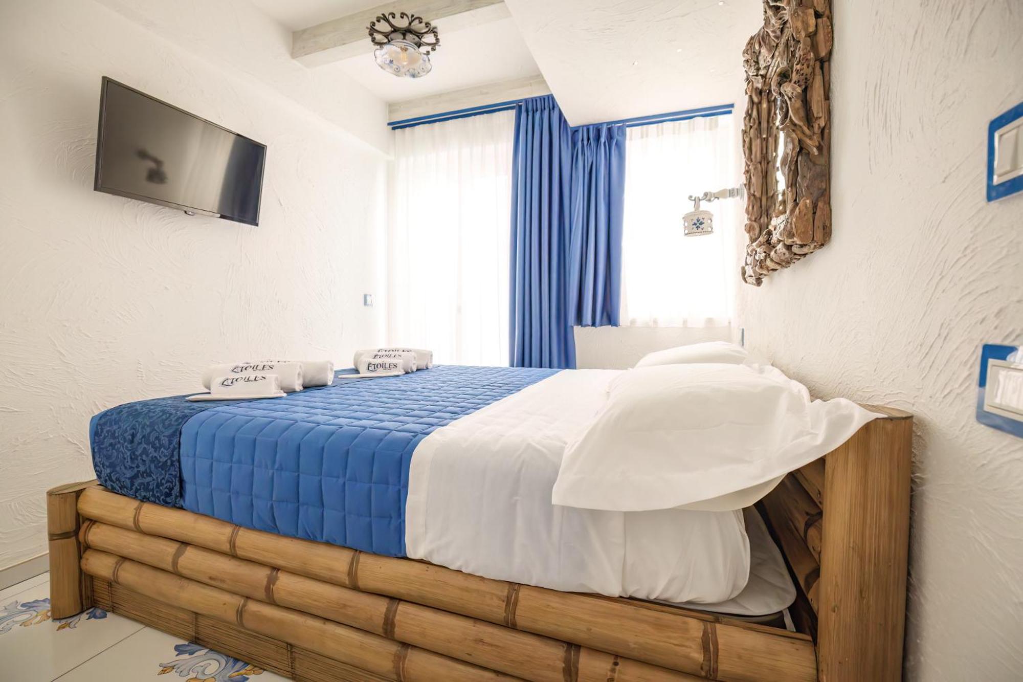 Etoiles Guest House 지오이아 타우로 외부 사진