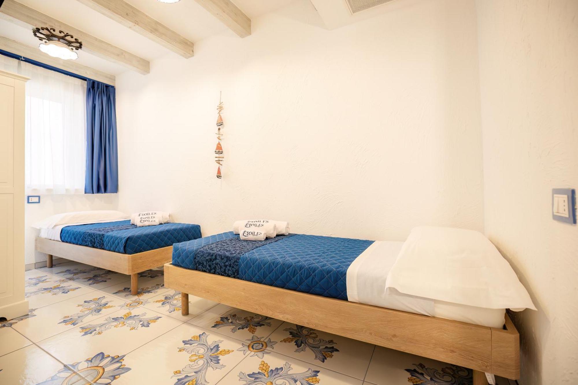 Etoiles Guest House 지오이아 타우로 외부 사진